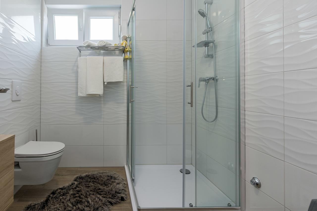 Apartments Marta 1 Zadar Extérieur photo