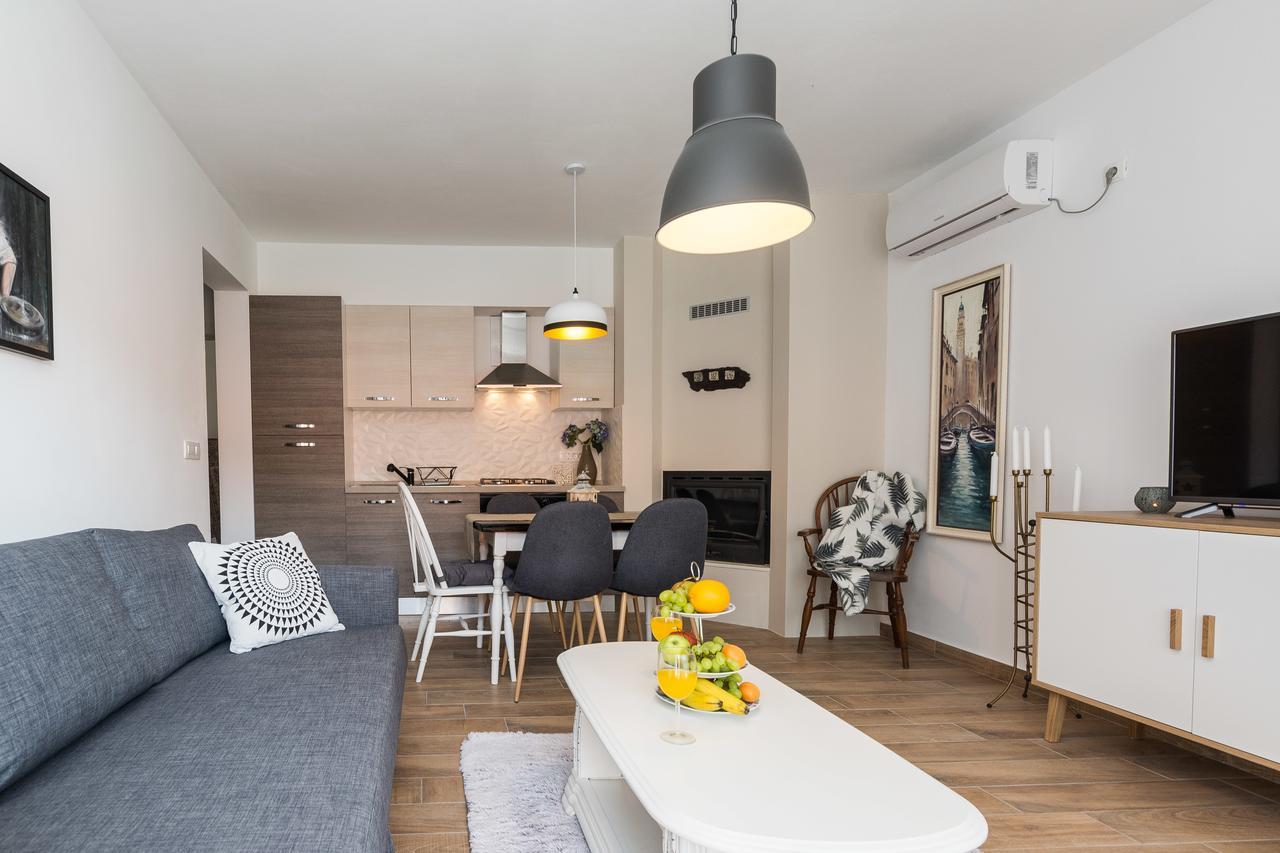 Apartments Marta 1 Zadar Extérieur photo
